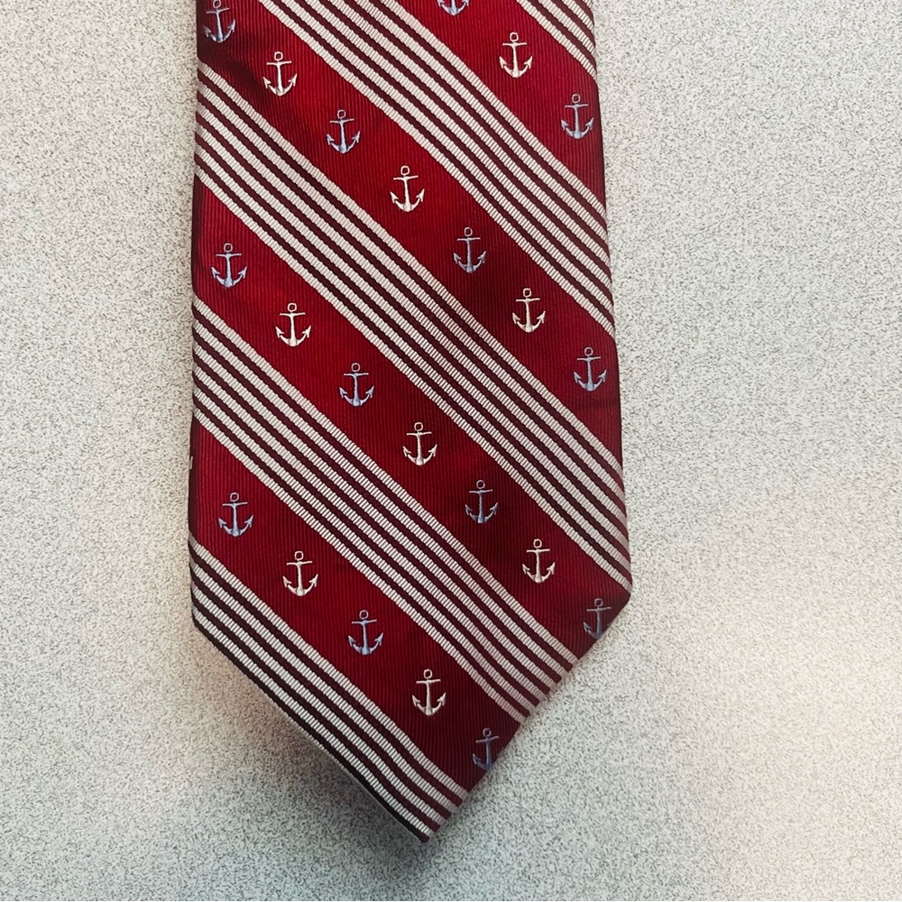 Chaps Nautical Anchors Silk Red, White, and Blue Striped Men's Tie Patriotic